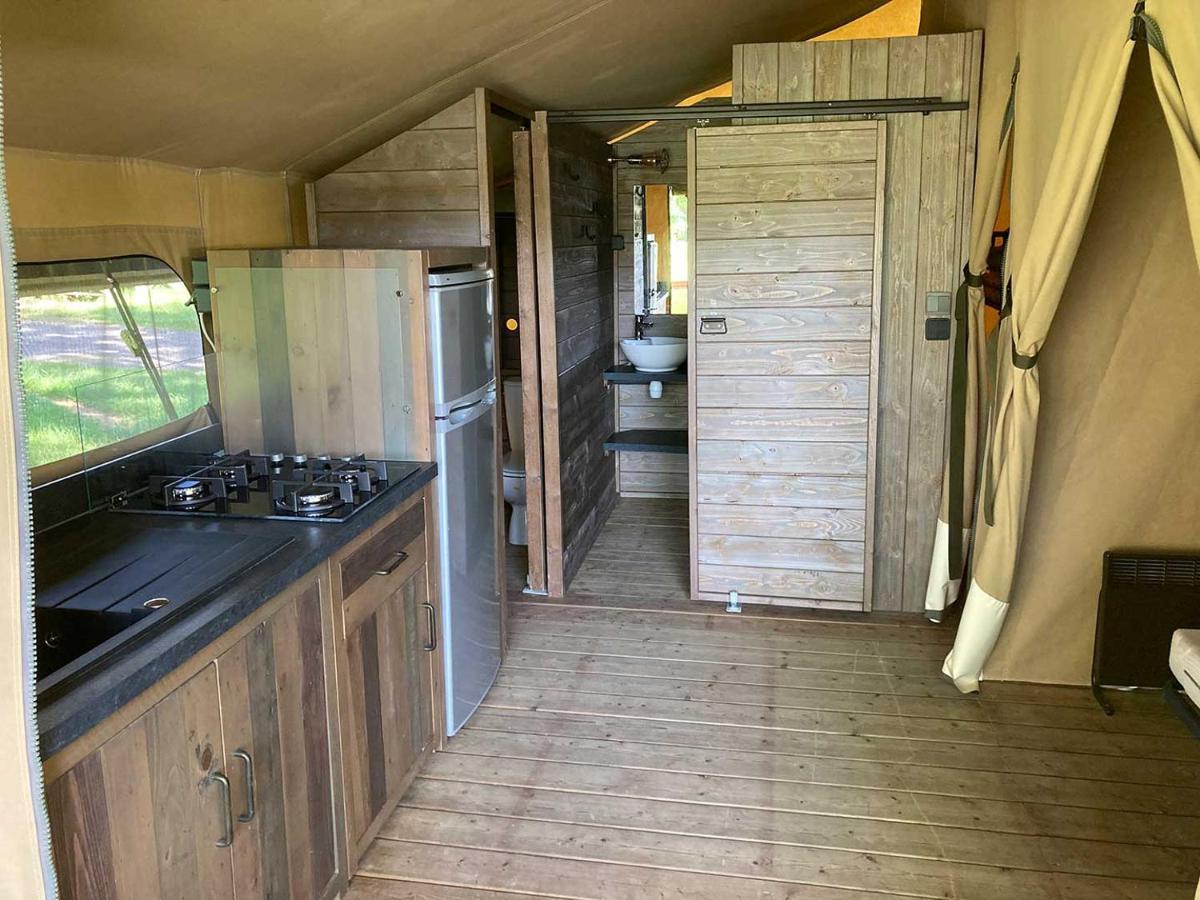 Camping Les Portes Du Perche Mamers Екстериор снимка